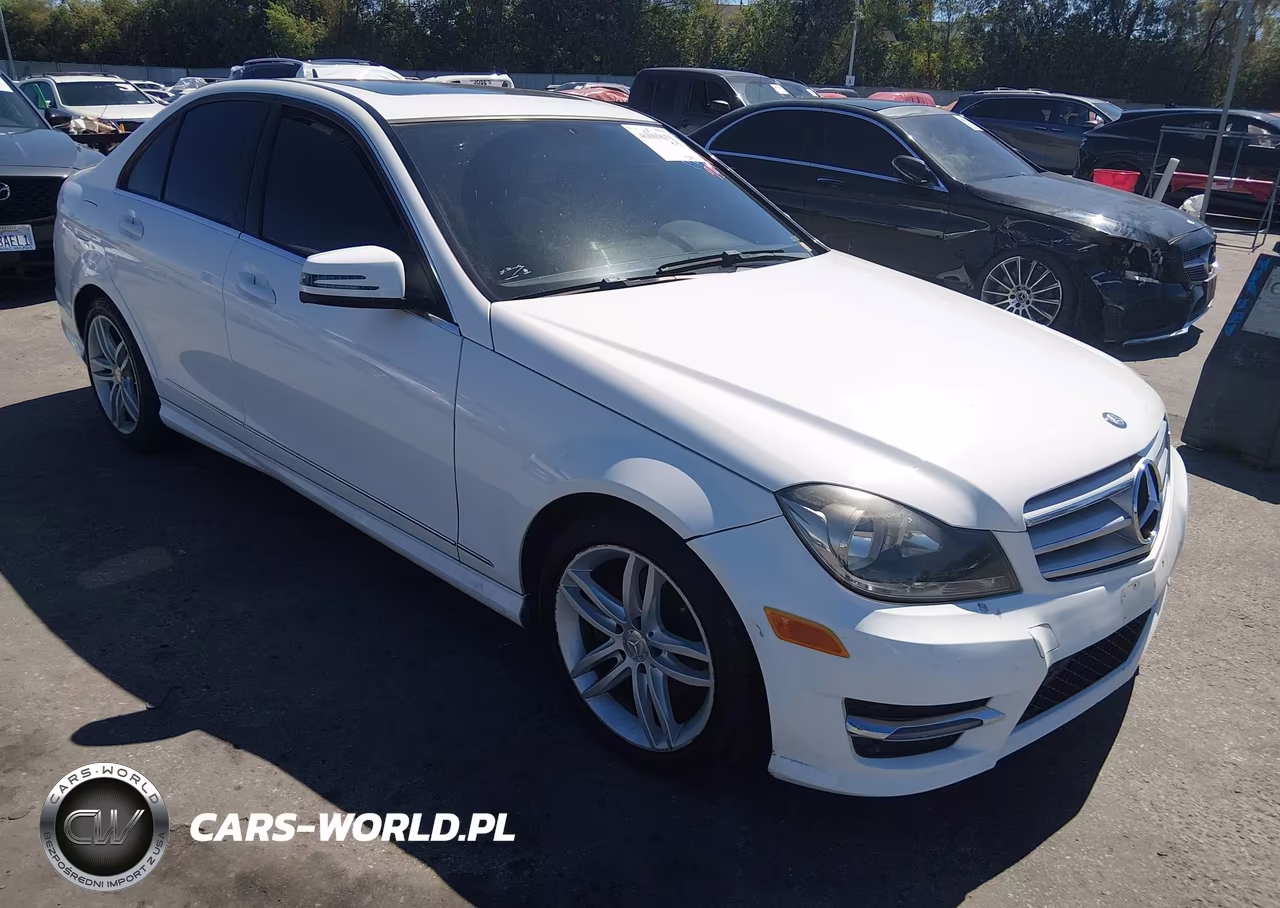 2013 Mercedes-Benz C 250 Sport – zdjęcie 1 z 12