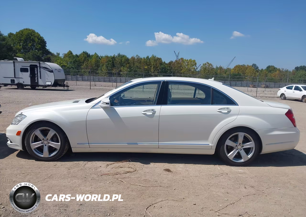 2010 Mercedes-Benz S 550 4Matic VIN:WDDNG8GBXAA357615 - 13