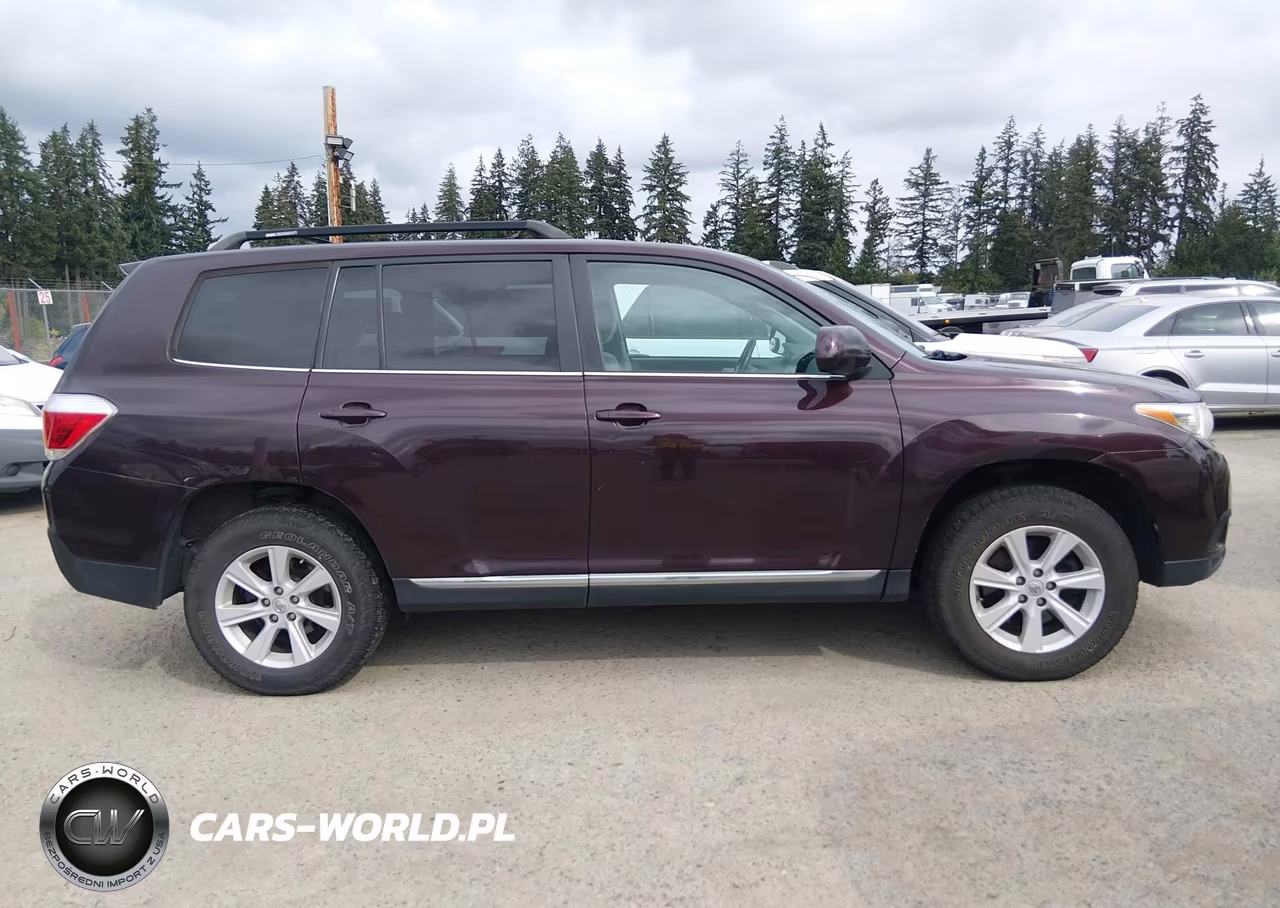 2013 Toyota Highlander Base V6 VIN:5TDBK3EH2DS193001 - 13