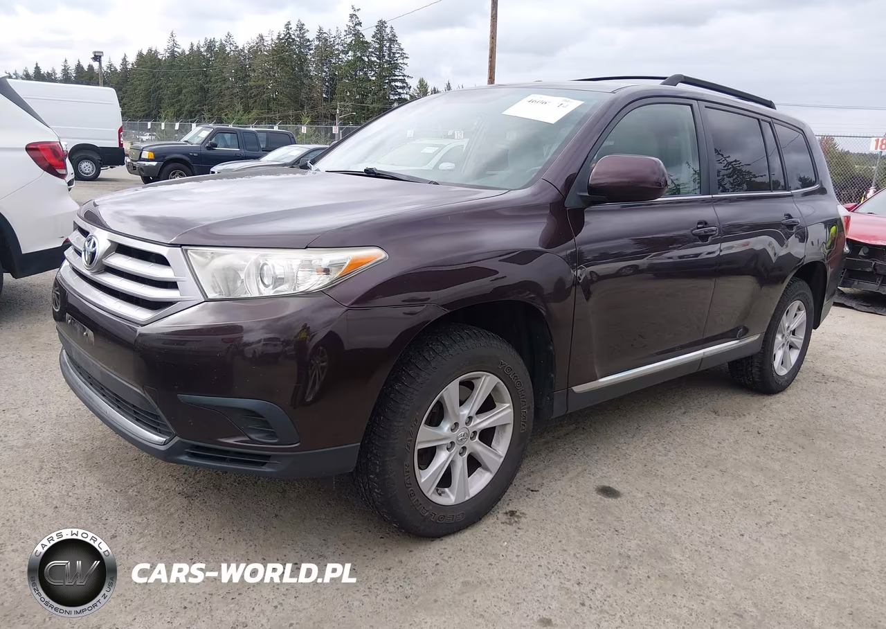 2013 Toyota Highlander Base V6 VIN:5TDBK3EH2DS193001 - 2