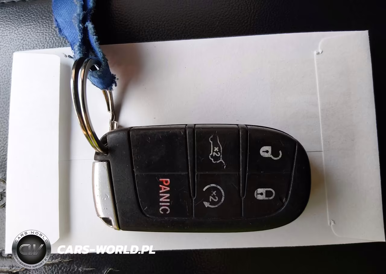 2015 Jeep Grand Cherokee Altitude VIN:1C4RJFAG6FC893382 - 11