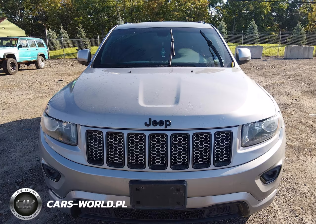 2015 Jeep Grand Cherokee Altitude VIN:1C4RJFAG6FC893382 - 6