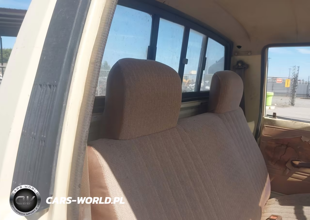 1986 Toyota Pickup Rn63 Std VIN:JT4RN63R9G0061055 - 8