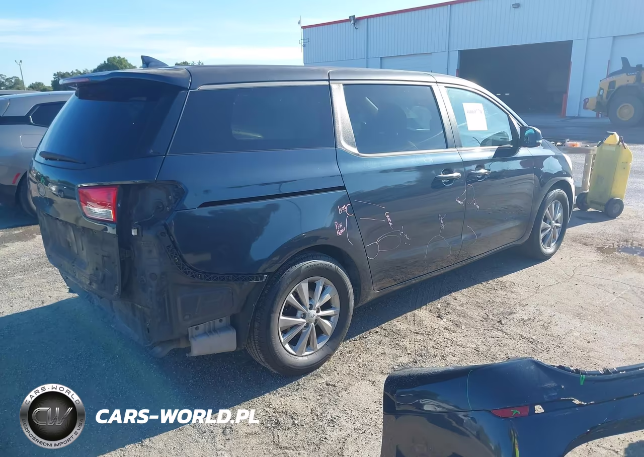 2017 Kia Sedona Lx VIN:KNDMB5C12H6226899 - 4