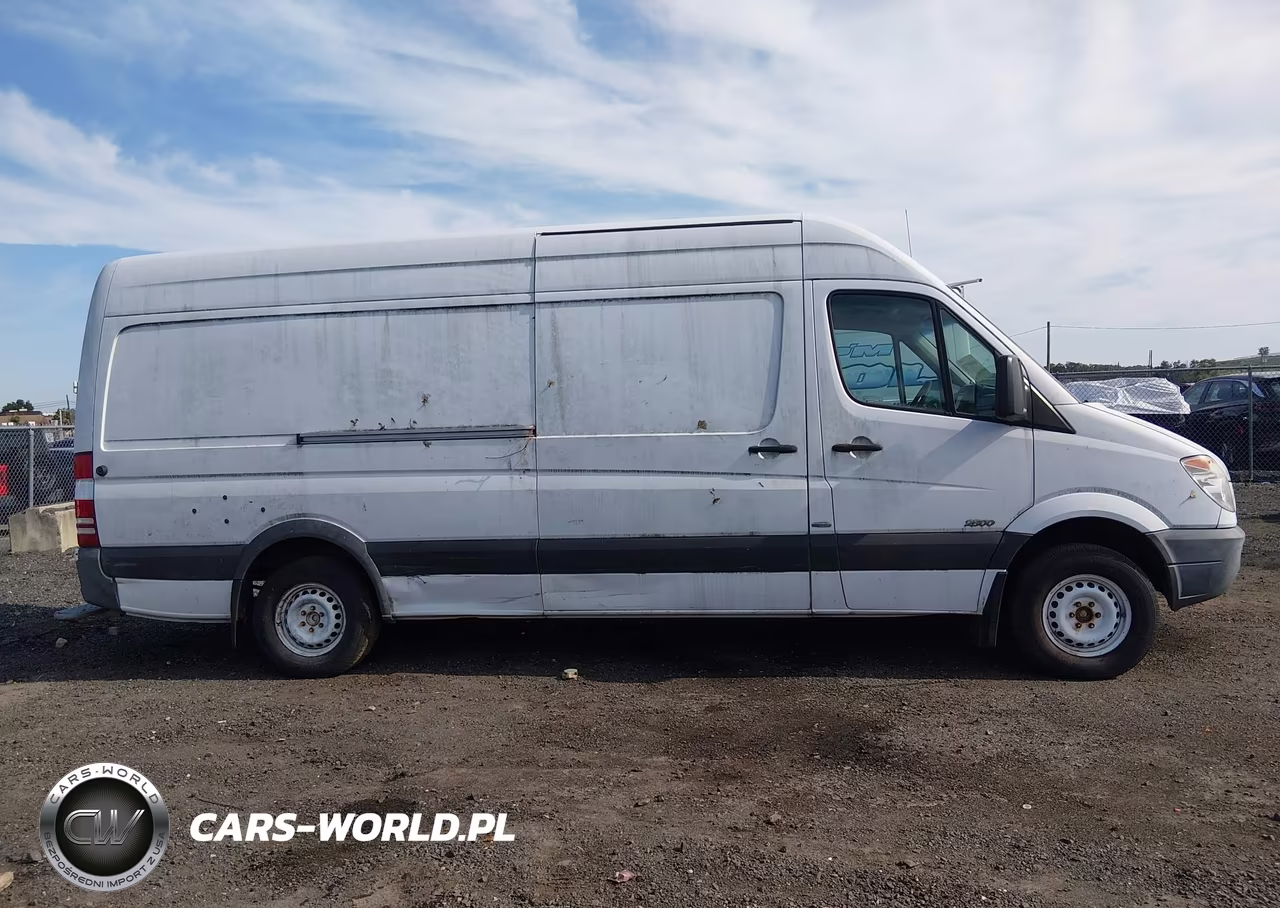 2011 Mercedes-Benz Sprinter 2500 High Roof VIN:WD3PE8CBXB5564590 - 13