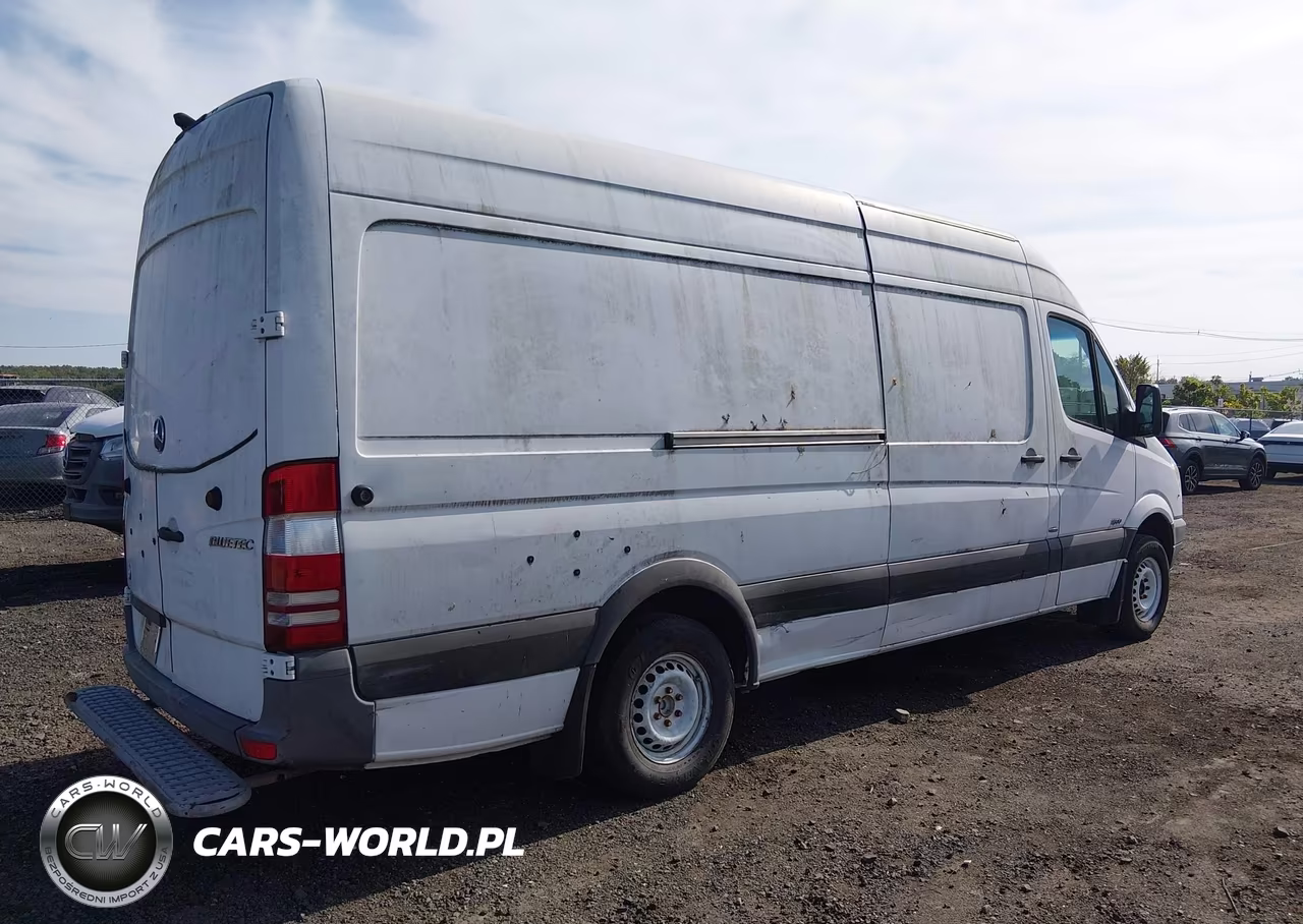 2011 Mercedes-Benz Sprinter 2500 High Roof VIN:WD3PE8CBXB5564590 - 4