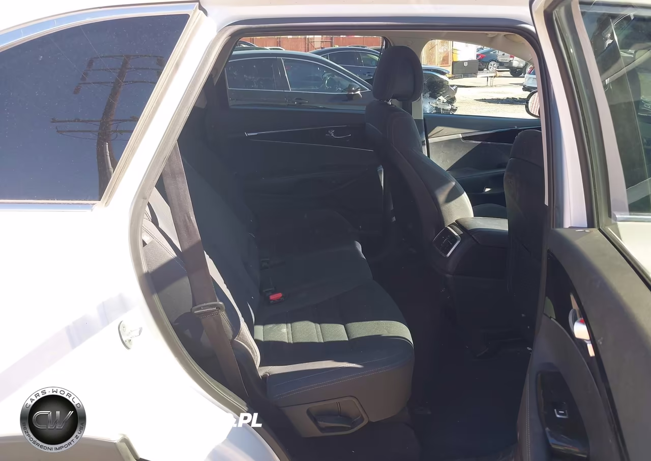 2016 Kia Sorento 2.4L Lx VIN:5XYPG4A36GG127432 - 8