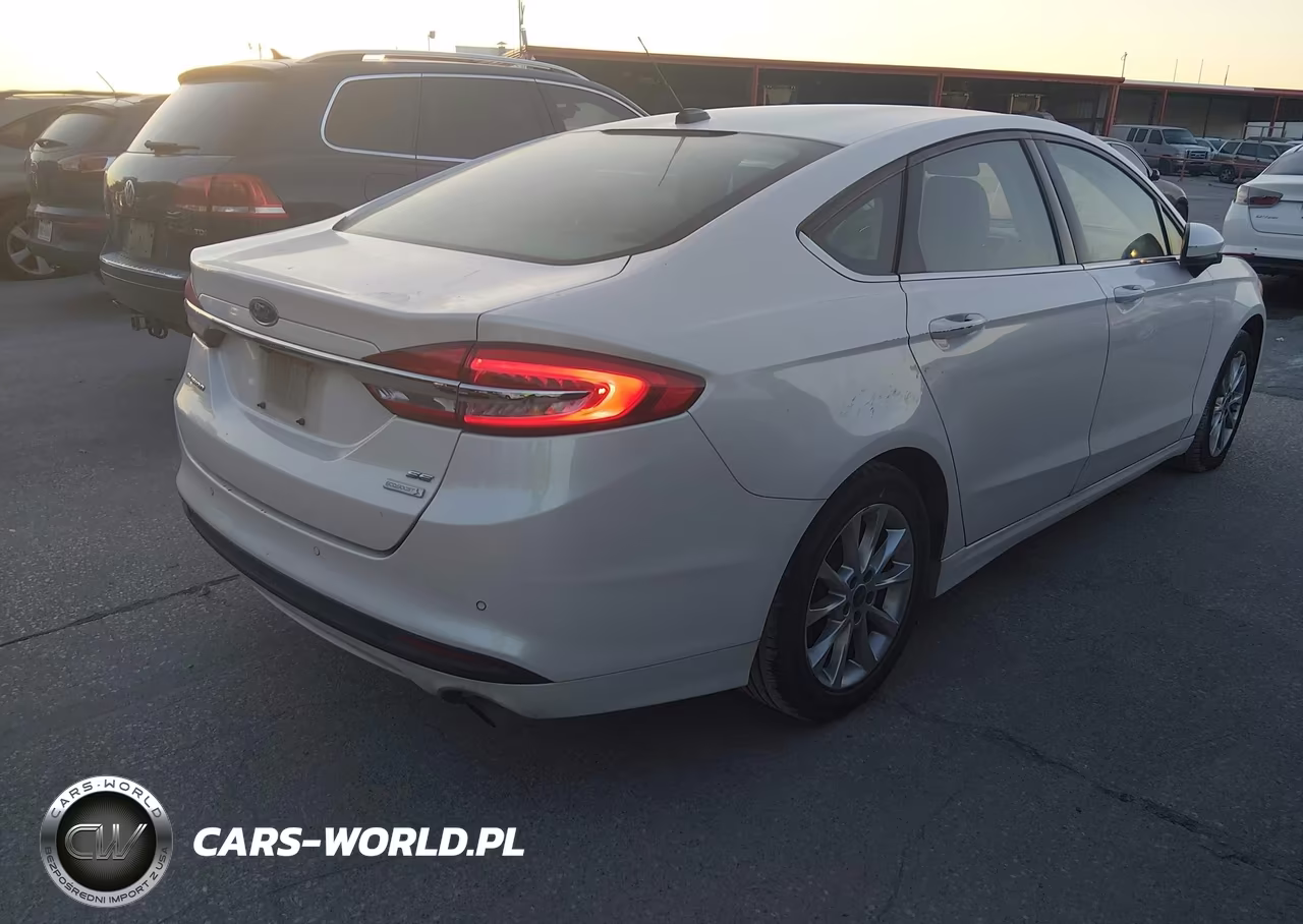2017 Ford Fusion Se VIN:3FA6P0HDXHR284963 - 4