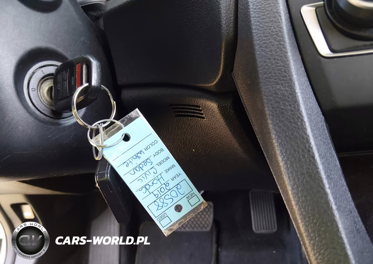 2019 Honda Civic Lx VIN:2HGFC2F6XKH600663 - 11