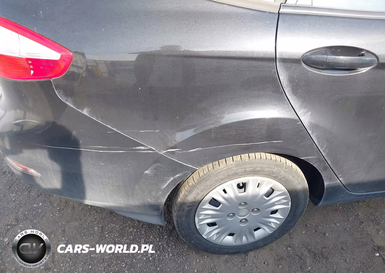 2014 Ford Fiesta S VIN:3FADP4AJ6EM241244 - 6