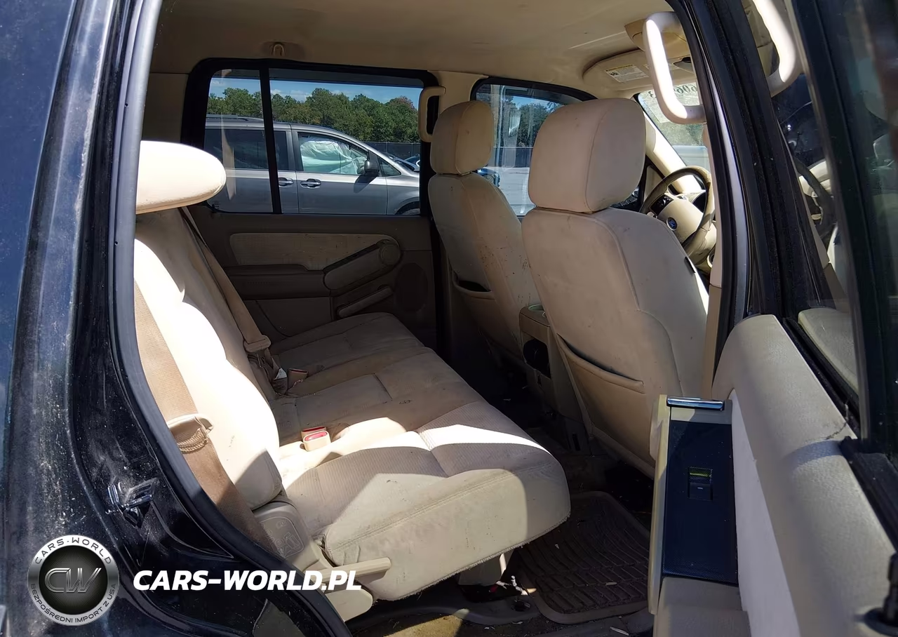 2007 Ford Explorer Xlt VIN:1FMEU63E07UB51777 - 8