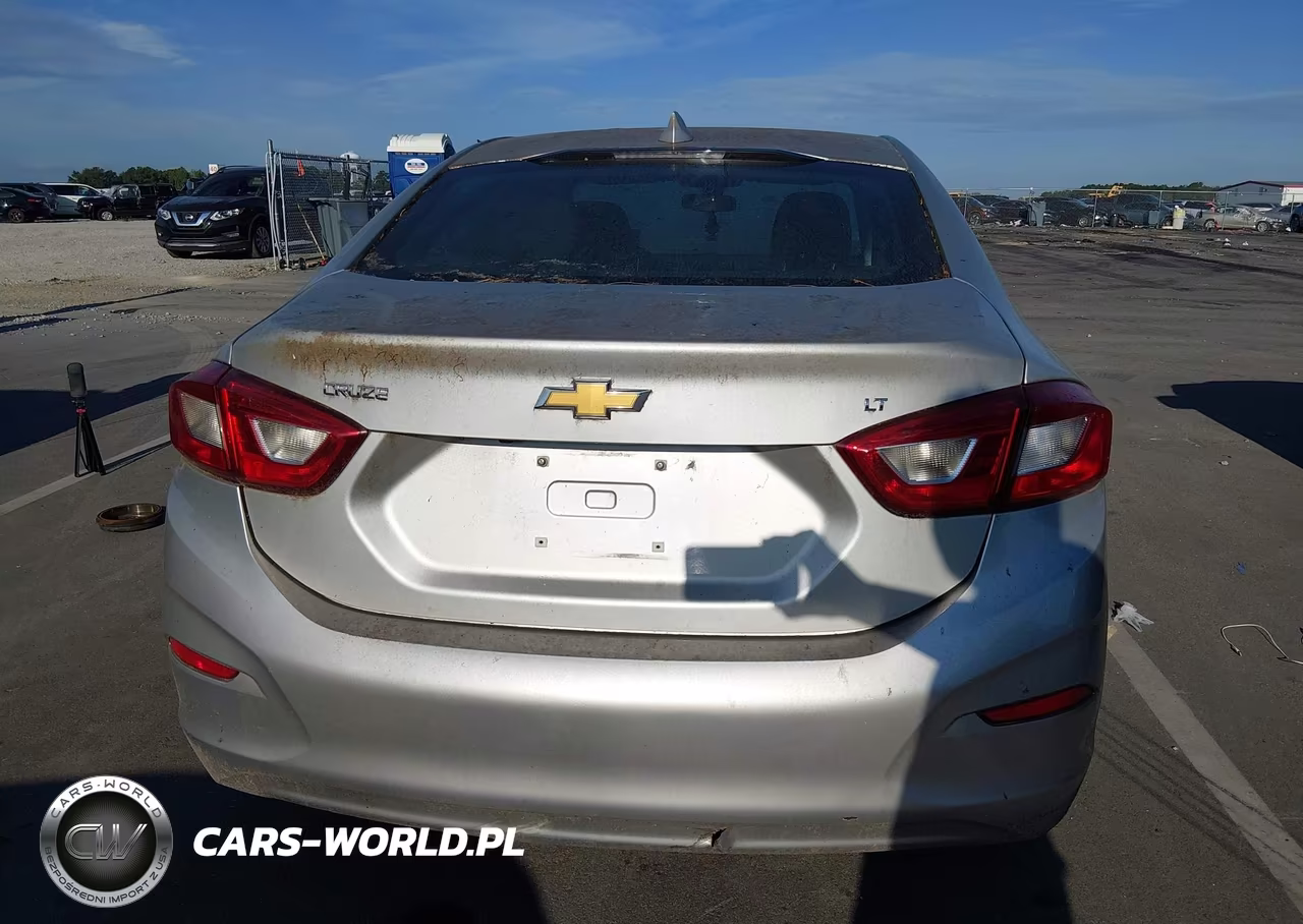 2019 Chevrolet Cruze Lt VIN:1G1BE5SM5K7144931 - 16