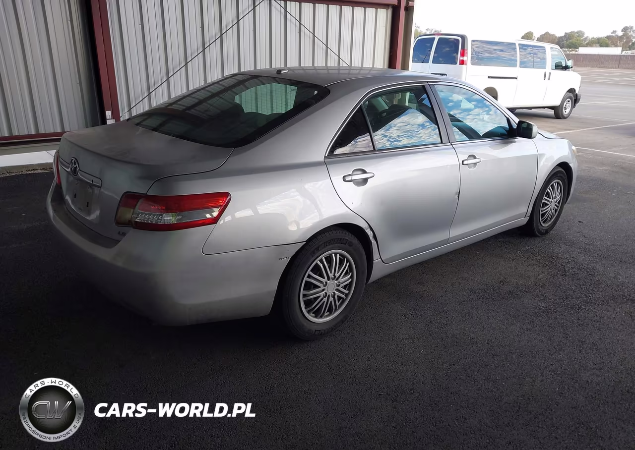 2010 Toyota Camry Le VIN:4T1BF3EK9AU535322 - 4