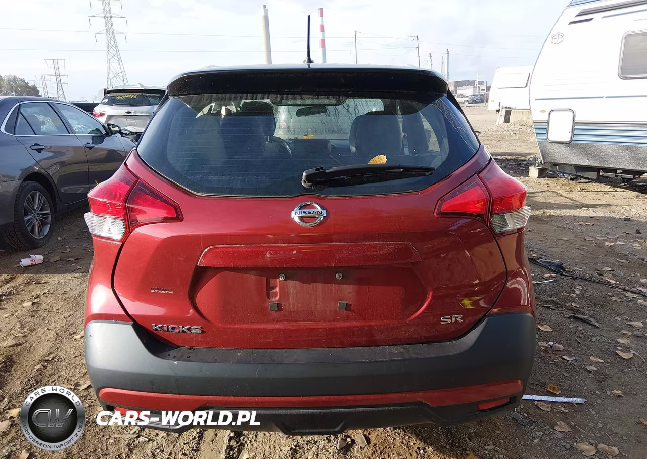 2019 Nissan Kicks Sr VIN:3N1CP5CU7KL480650 - 16