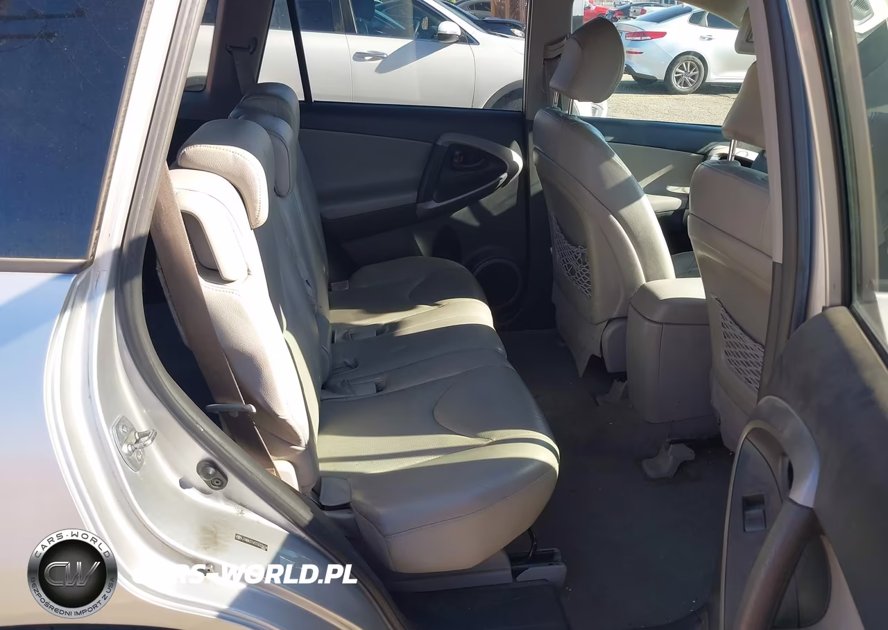 2007 Toyota Rav4 Limited V6 VIN:JTMBK31V076023624 - 8