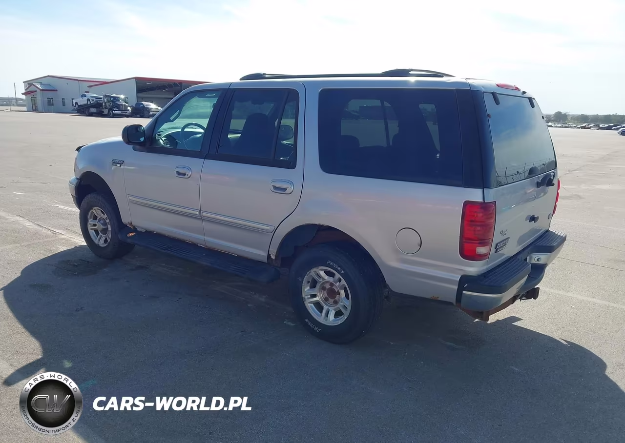 2002 Ford Expedition Xlt VIN:1FMPU16L02LA60383 - 3