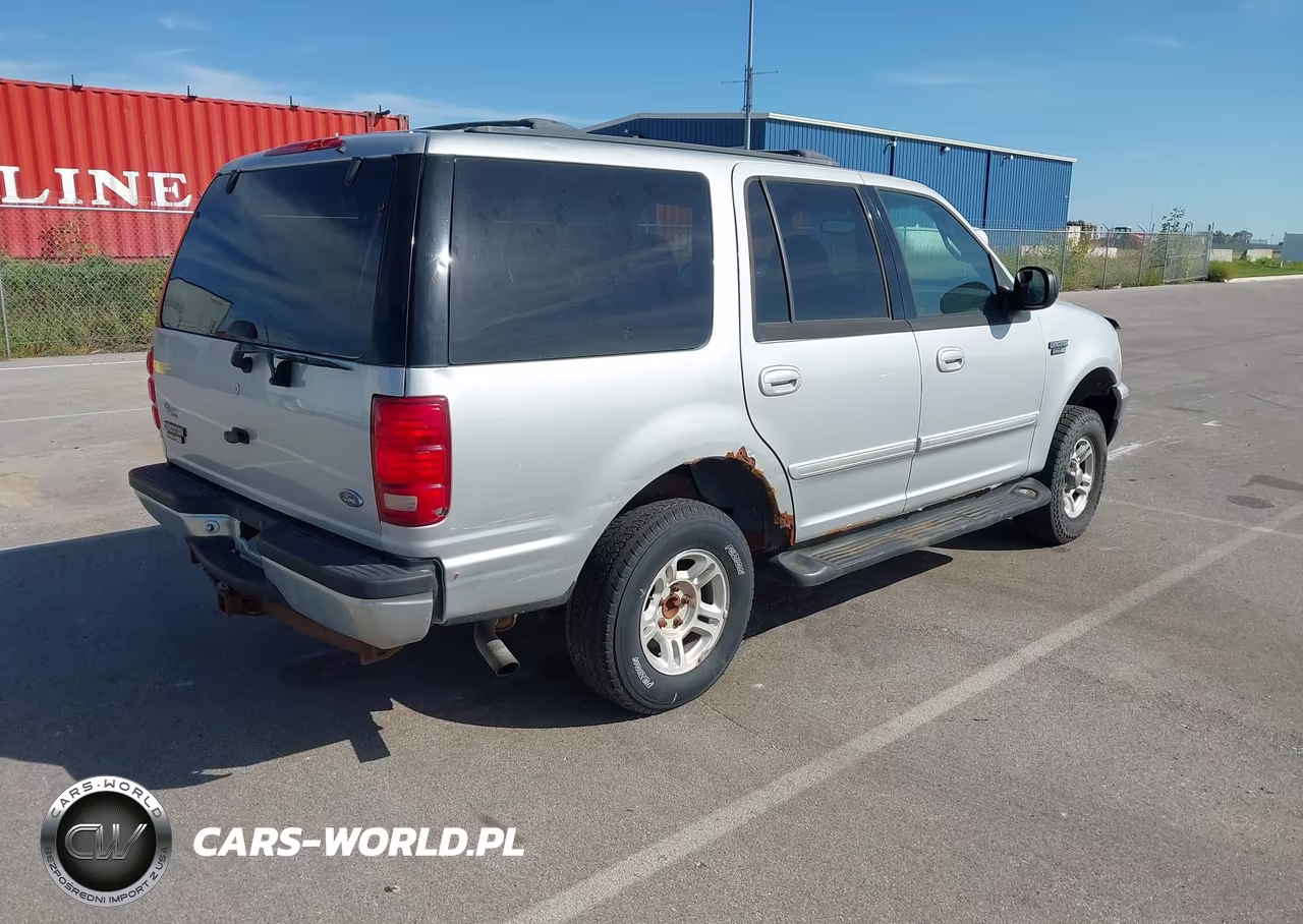 2002 Ford Expedition Xlt VIN:1FMPU16L02LA60383 - 4