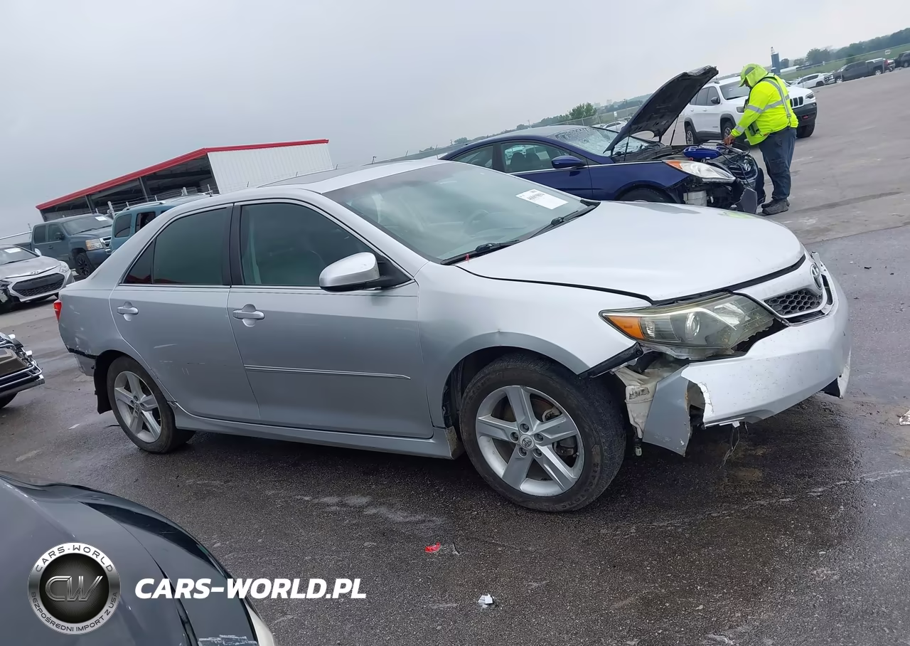 2012 Toyota Camry Se VIN:4T1BF1FK5CU099476 - 14