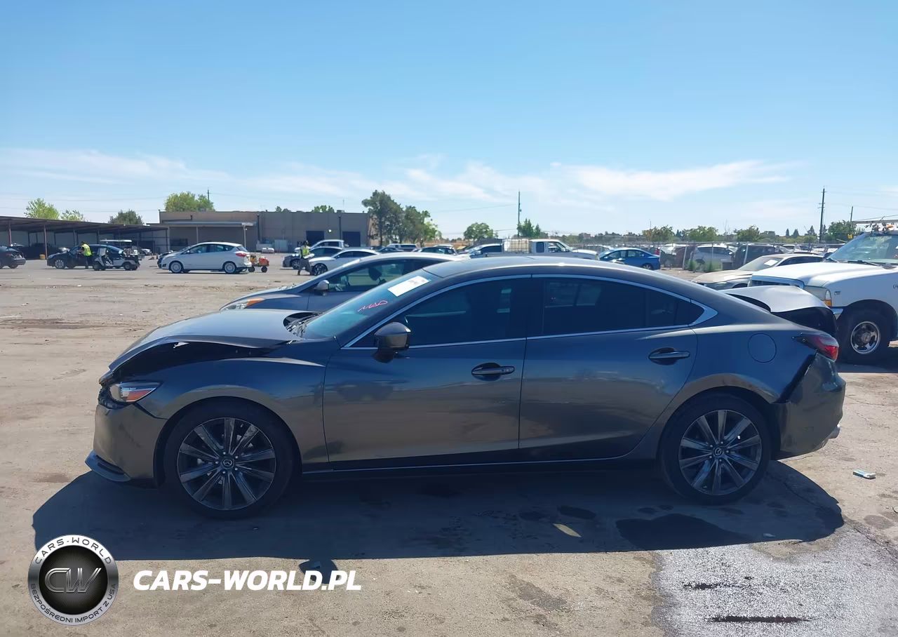 2018 Mazda Mazda6 Grand Touring VIN:JM1GL1TY3J1331812 - 14