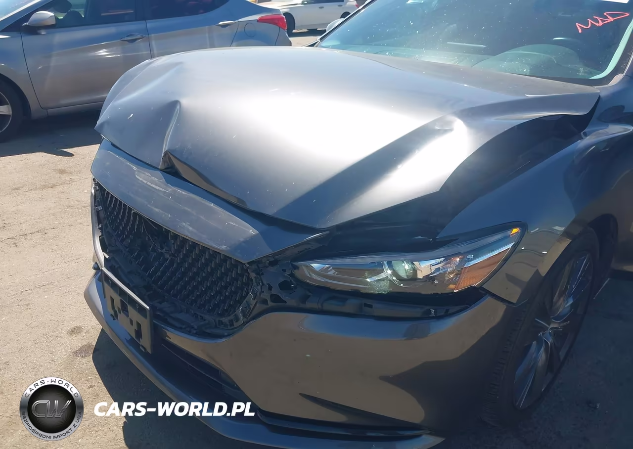 2018 Mazda Mazda6 Grand Touring VIN:JM1GL1TY3J1331812 - 17