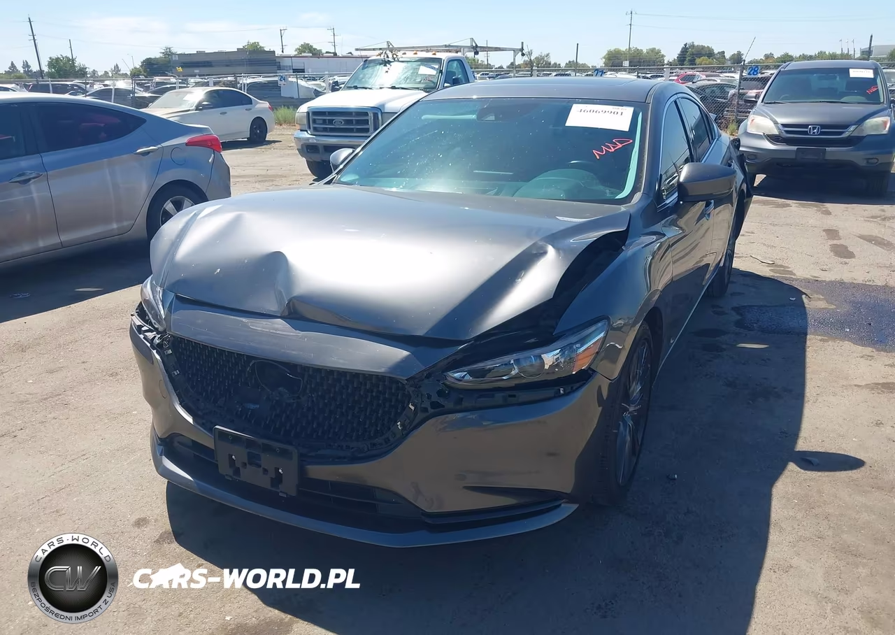 2018 Mazda Mazda6 Grand Touring VIN:JM1GL1TY3J1331812 - 2