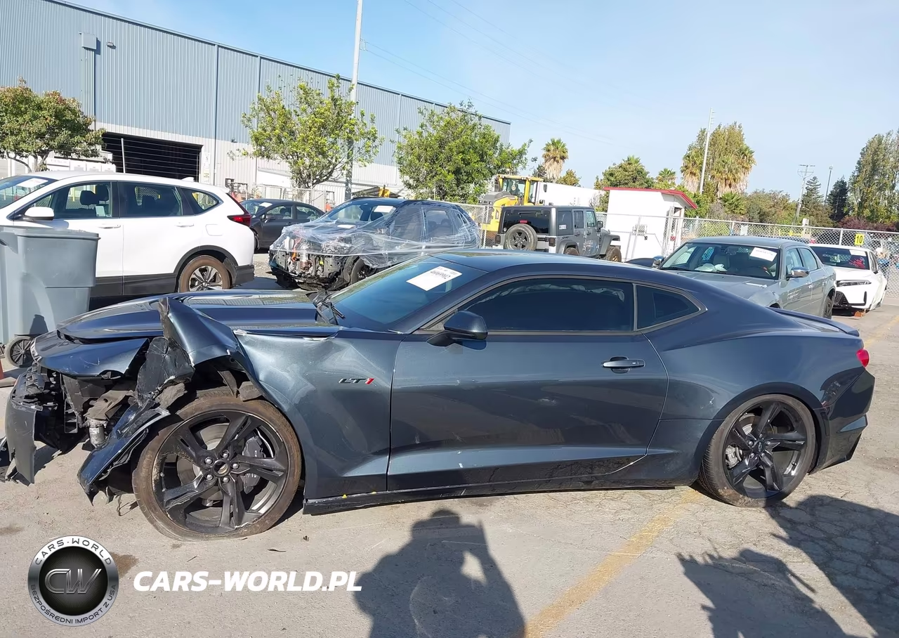 2021 Chevrolet Camaro VIN:1G1FE1R7XM0107542 - 14