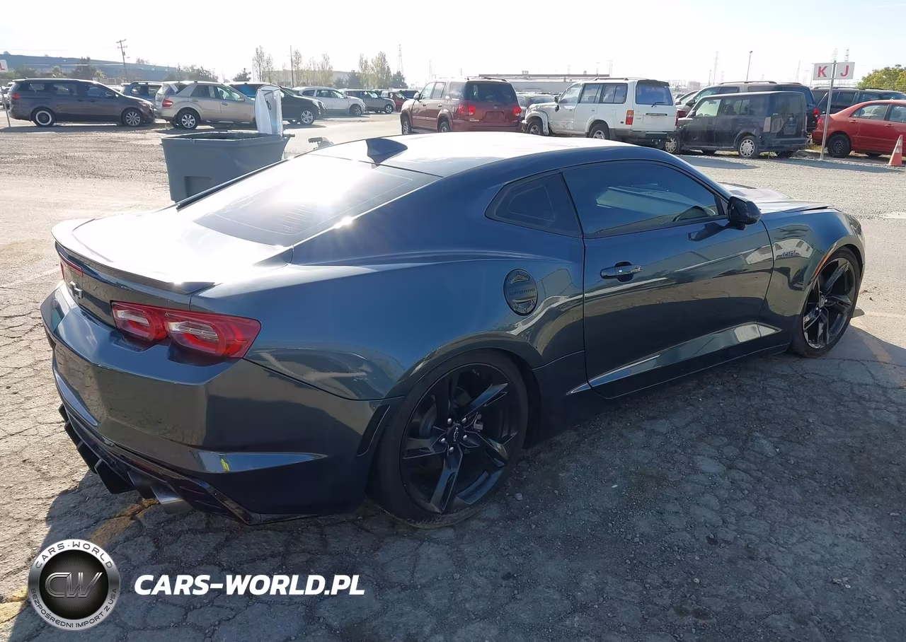 2021 Chevrolet Camaro VIN:1G1FE1R7XM0107542 - 4