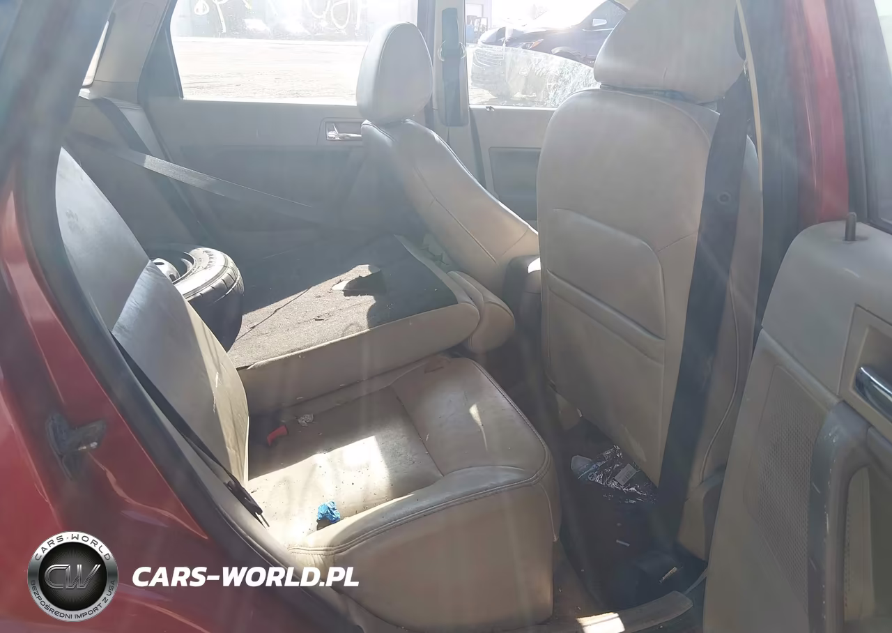 2010 Ford Focus Sel VIN:1FAHP3HN9AW294552 - 8