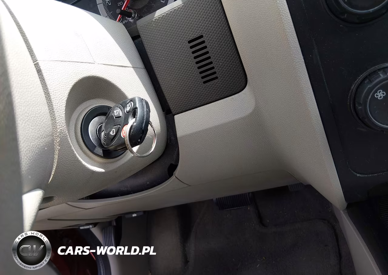 2009 Ford Escape Xls-Xls Manual VIN:1FMCU02769KC80516 - 11
