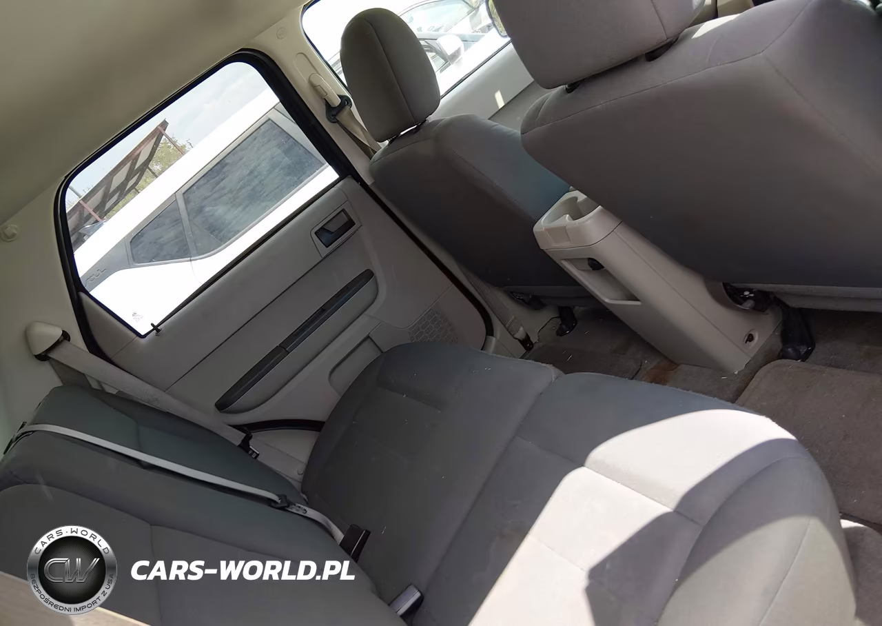2009 Ford Escape Xls-Xls Manual VIN:1FMCU02769KC80516 - 8