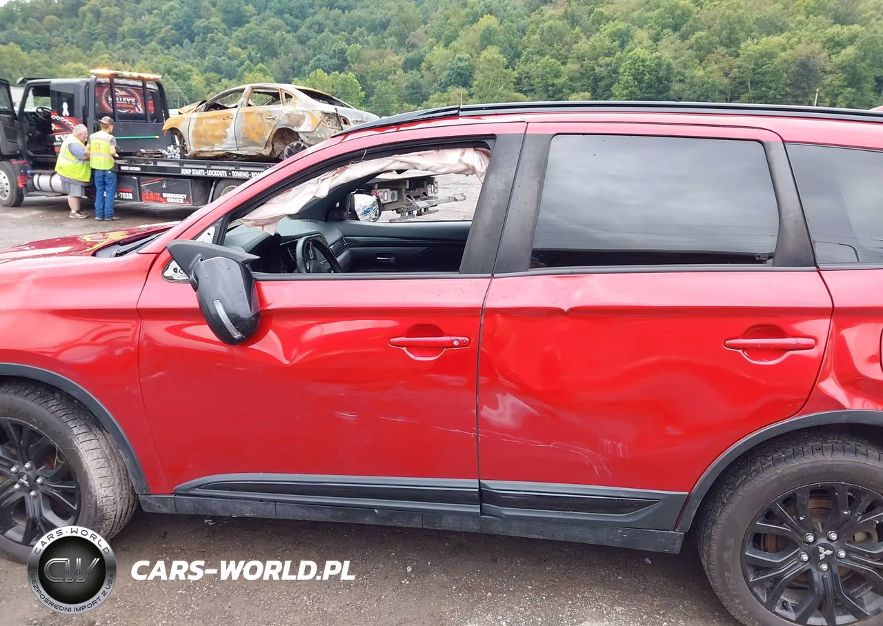 2018 Mitsubishi Outlander Le VIN:JA4AZ3A3XJZ022082 - 13