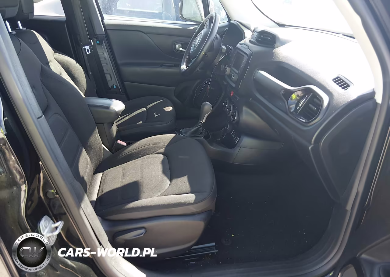 2017 Jeep Renegade Altitude 4X4 VIN:ZACCJBBB9HPG61049 - 5