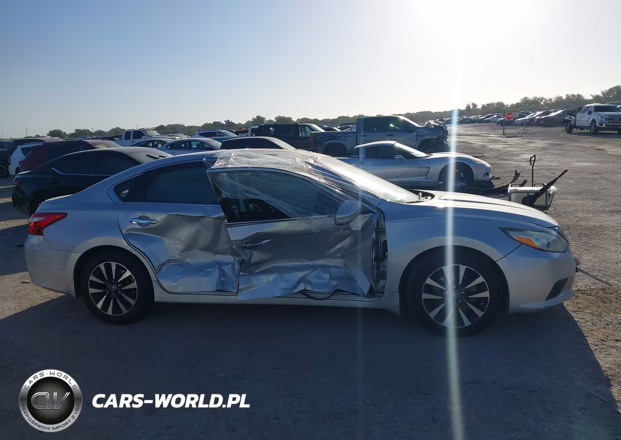 2016 Nissan Altima 2.5 Sv VIN:1N4AL3AP3GC210972 - 11