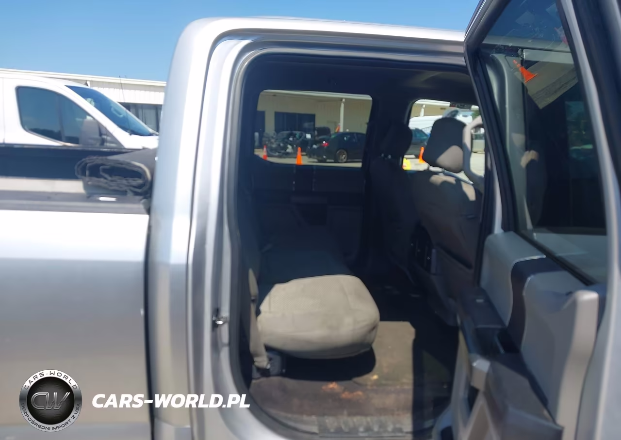 2016 Ford F-150 Xlt VIN:1FTEW1CP1GFB03826 - 8