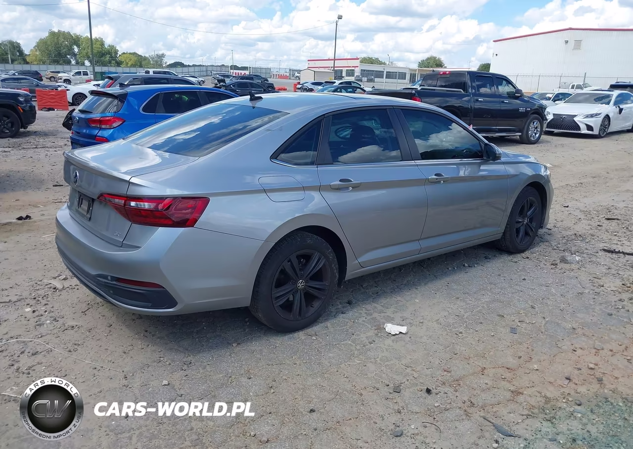 2023 Volkswagen Jetta 1.5T Se VIN:3VW7M7BU1PM013582 - 4