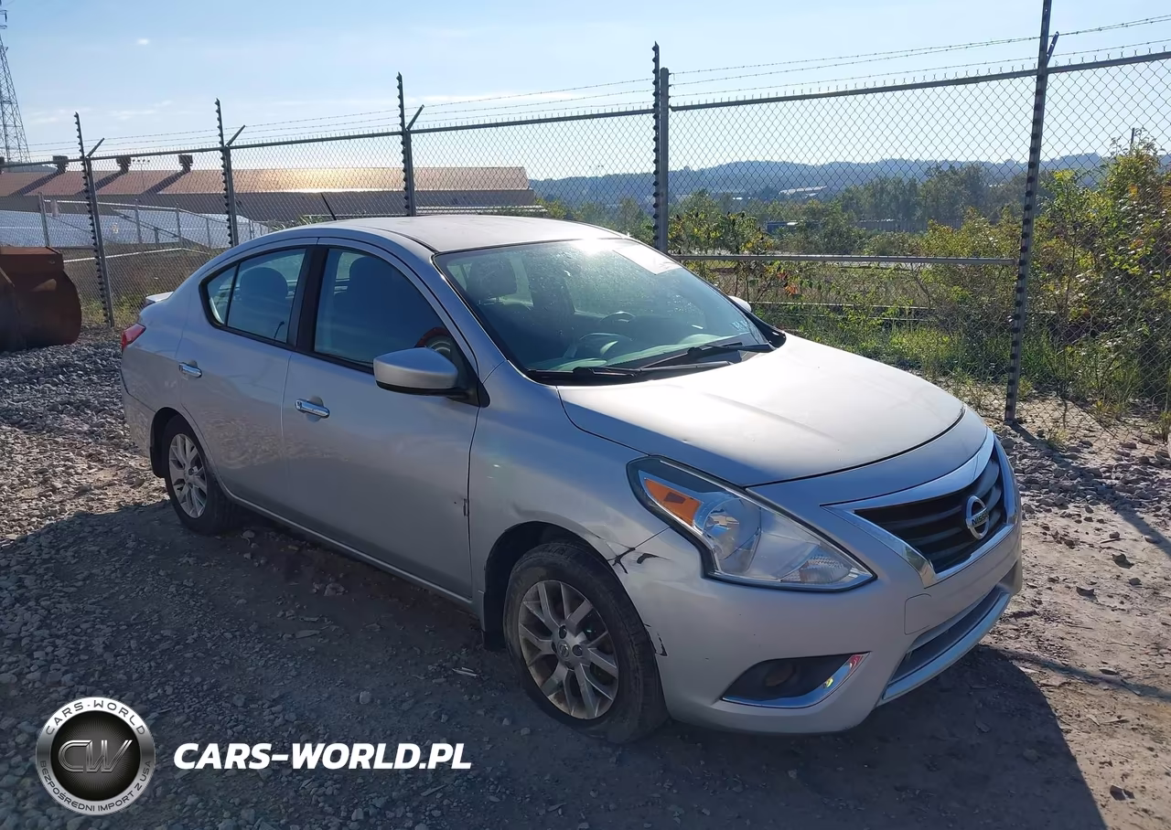 2017 Nissan Versa 1.6 Sv