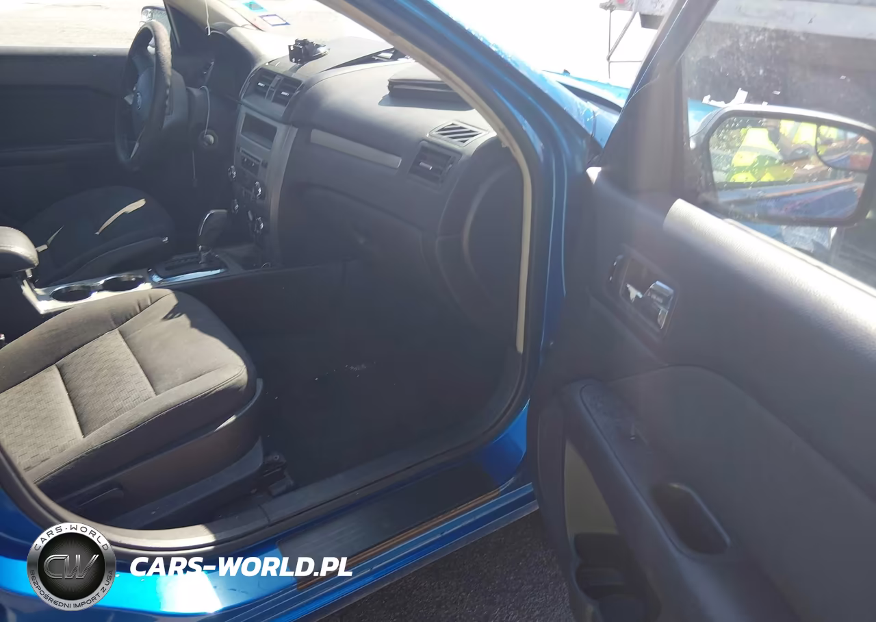 2011 Ford Fusion Se VIN:3FAHP0HAXBR107206 - 5