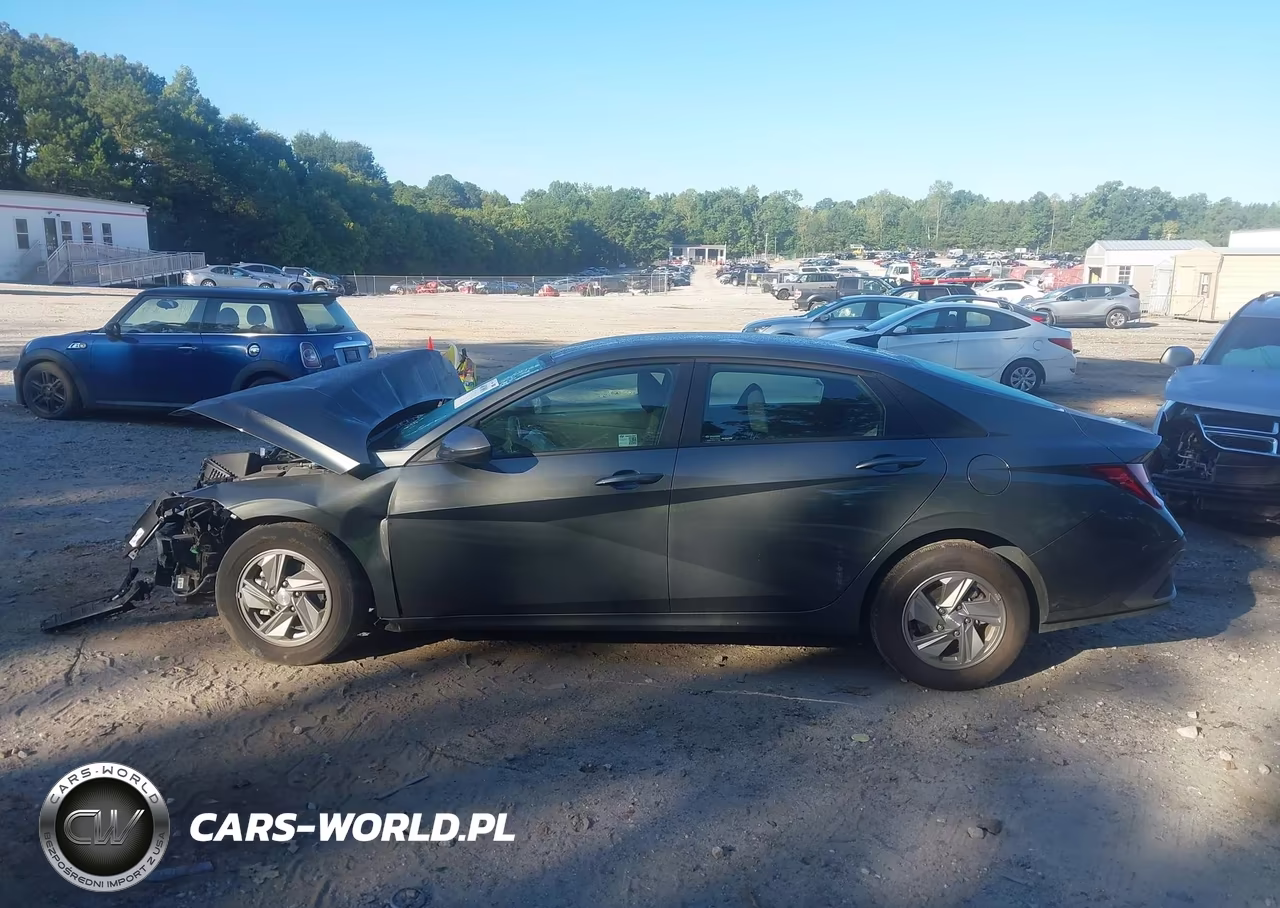 2025 Hyundai Elantra Se VIN:KMHLL4DG5SU980643 - 14