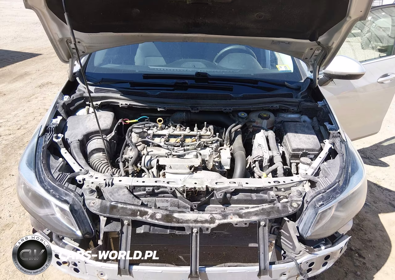2018 Chevrolet Cruze Lt Auto VIN:3G1BE6SM3JS653261 - 10