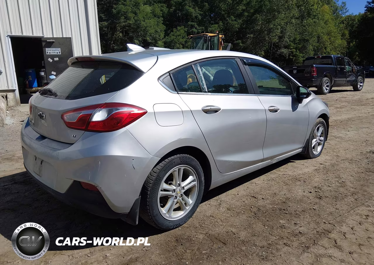 2018 Chevrolet Cruze Lt Auto VIN:3G1BE6SM3JS653261 - 4