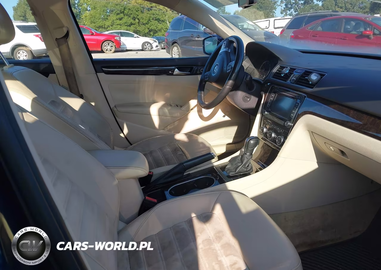2014 Volkswagen Passat 1.8T Sel Premium VIN:1VWCS7A3XEC017349 - 5