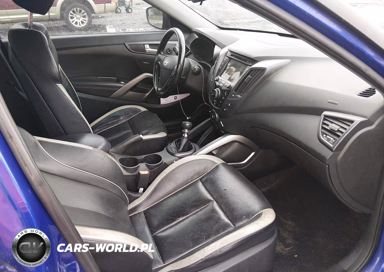 2014 Hyundai Veloster Turbo W-Black VIN:KMHTC6AEXEU198082 - 5