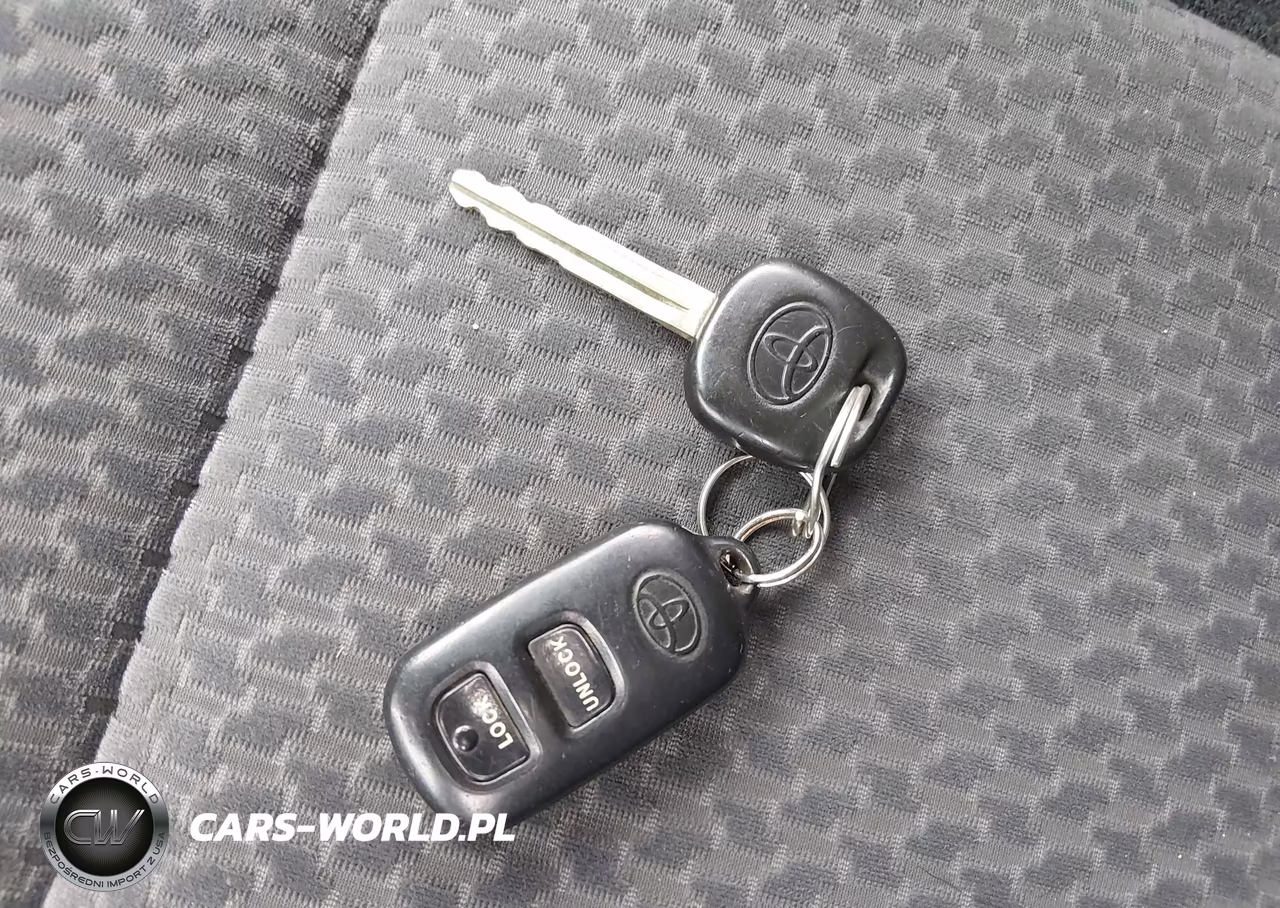 2007 Toyota Corolla S VIN:2T1BR32E37C740876 - 11