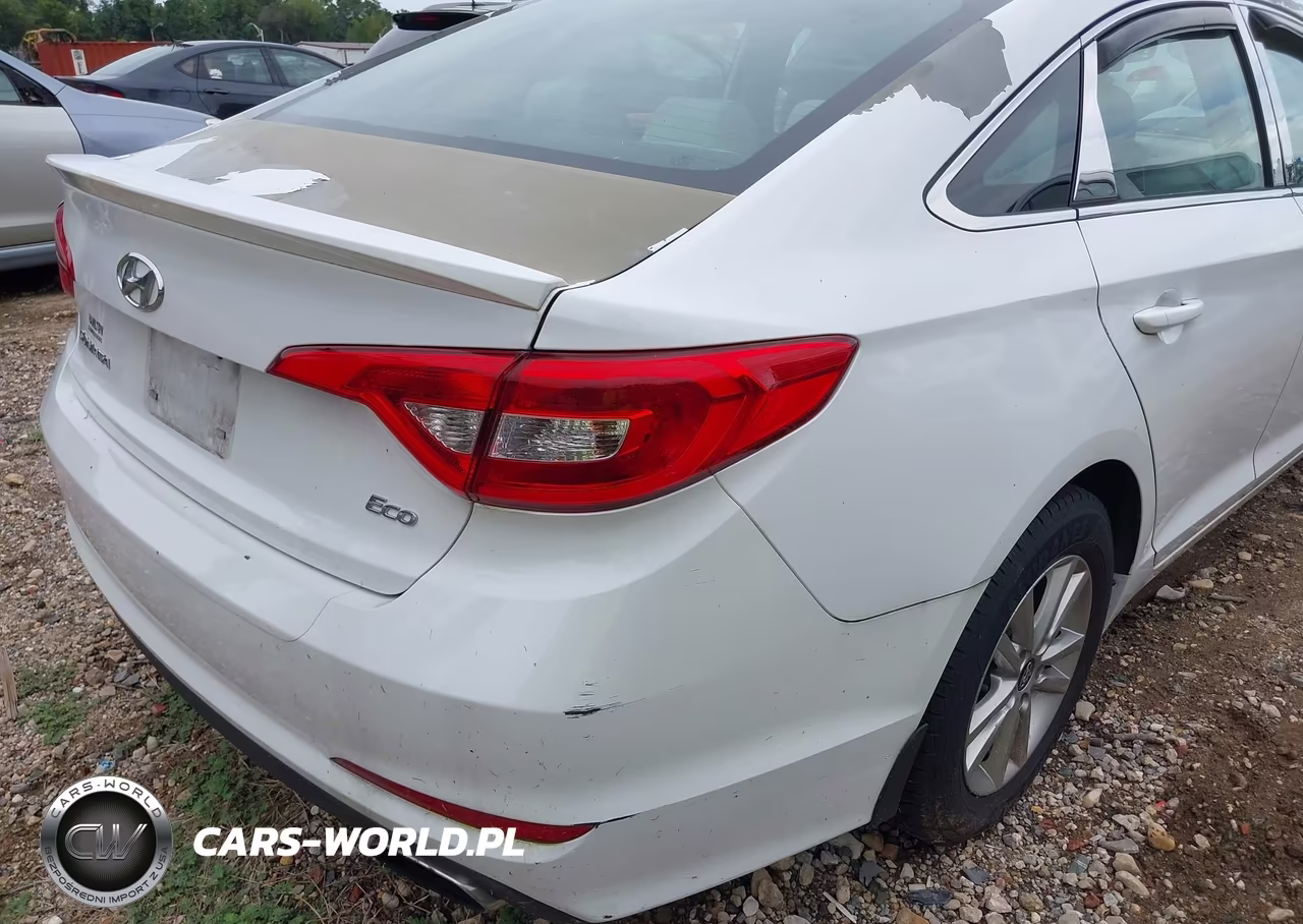 2015 Hyundai Sonata Limited 2.0T-Sport 2.0T VIN:5NPE24AA7FH114734 - 16