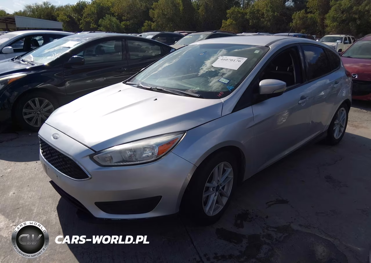 2017 Ford Focus Se VIN:1FADP3K24HL259779 - 2
