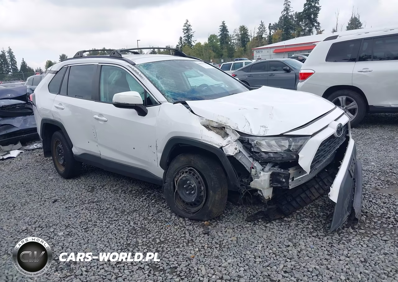 2020 Toyota Rav4 Le – zdjęcie 1 z 15