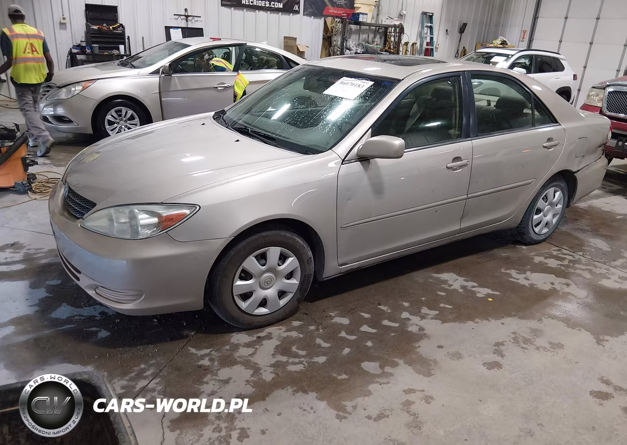 2003 Toyota Camry Le VIN:4T1BE32K83U780865 - 2