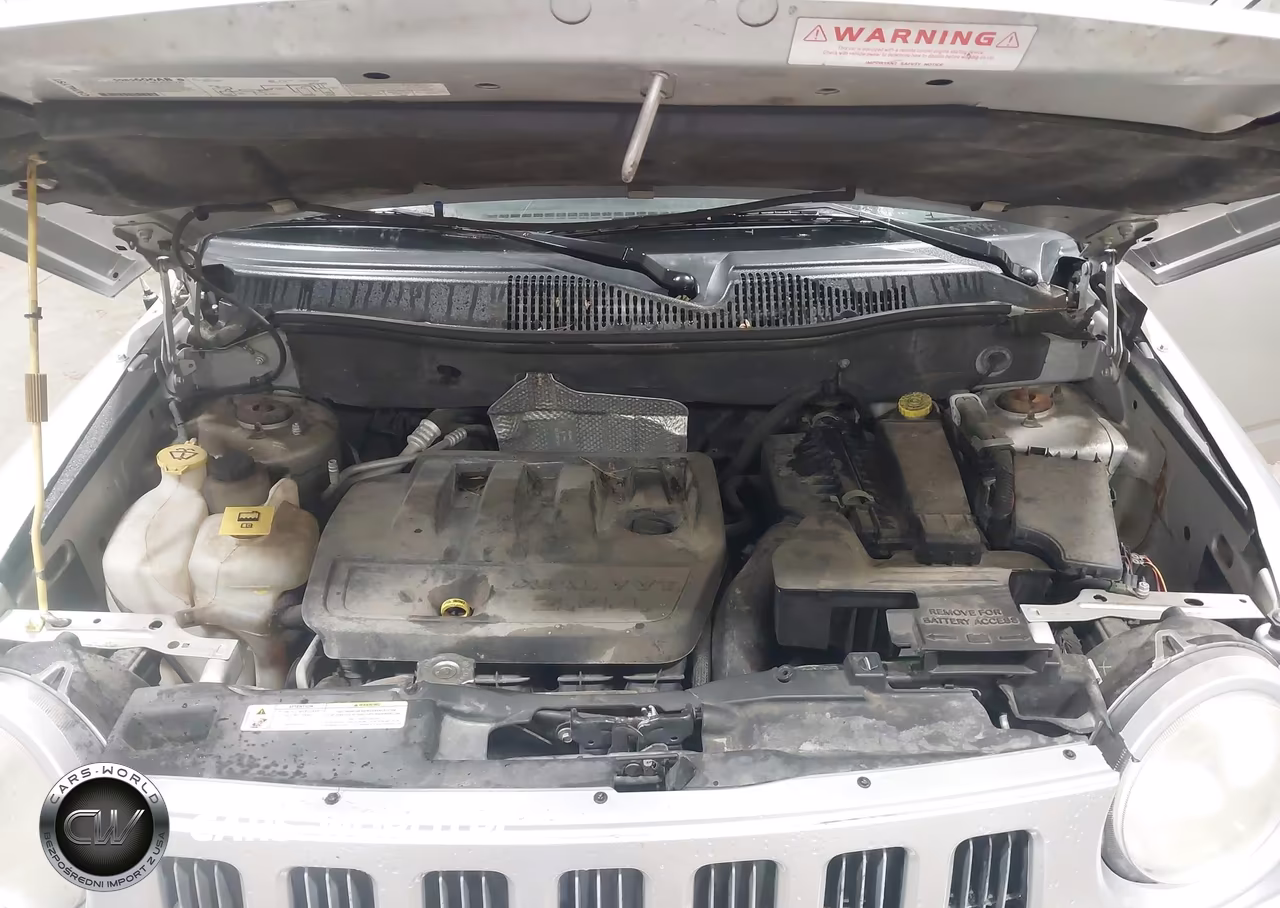 2007 Jeep Compass Sport VIN:1J8FF47W07D204013 - 10