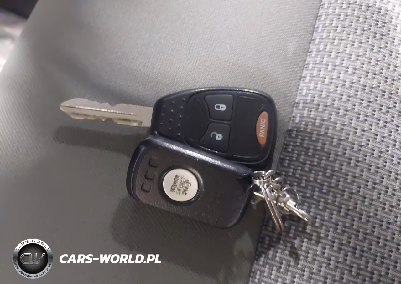 2007 Jeep Compass Sport VIN:1J8FF47W07D204013 - 11