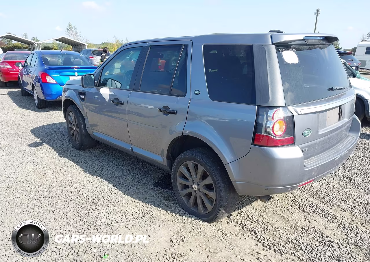 2013 Land Rover Lr2 VIN:SALFR2BG9DH365217 - 3